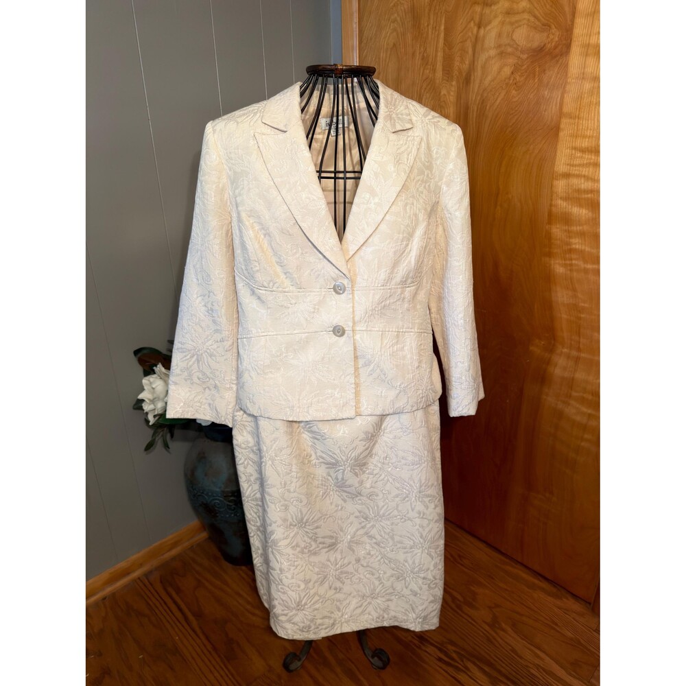 Vintage Isabella Ivory Gold Floral Brocade Skirt Suit | Two-Button Blazer & Midi